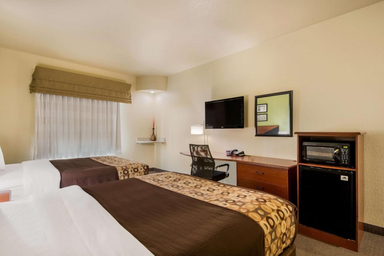 Surestay Plus Hotel By Best Western Near Seaworld San Antonio Ngoại thất bức ảnh